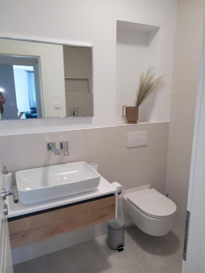 Haus Dalmatia With Heated Pool
