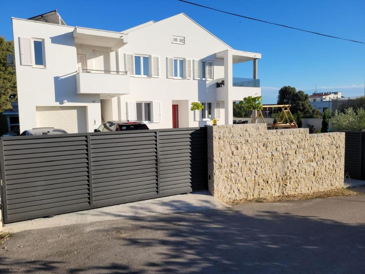 Haus Dalmatia With Heated Pool Appartement Bibinje