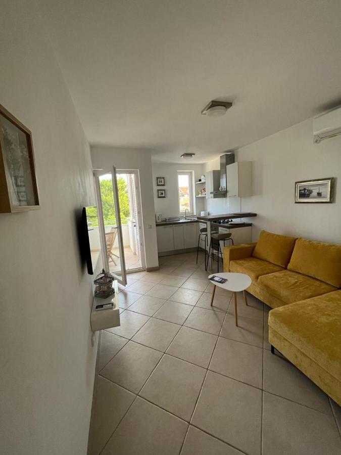 Haus Dalmatia With Heated Pool Appartement Bibinje