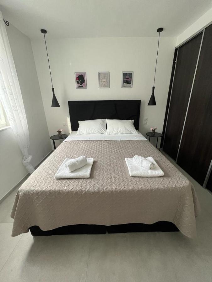 Haus Dalmatia With Heated Pool