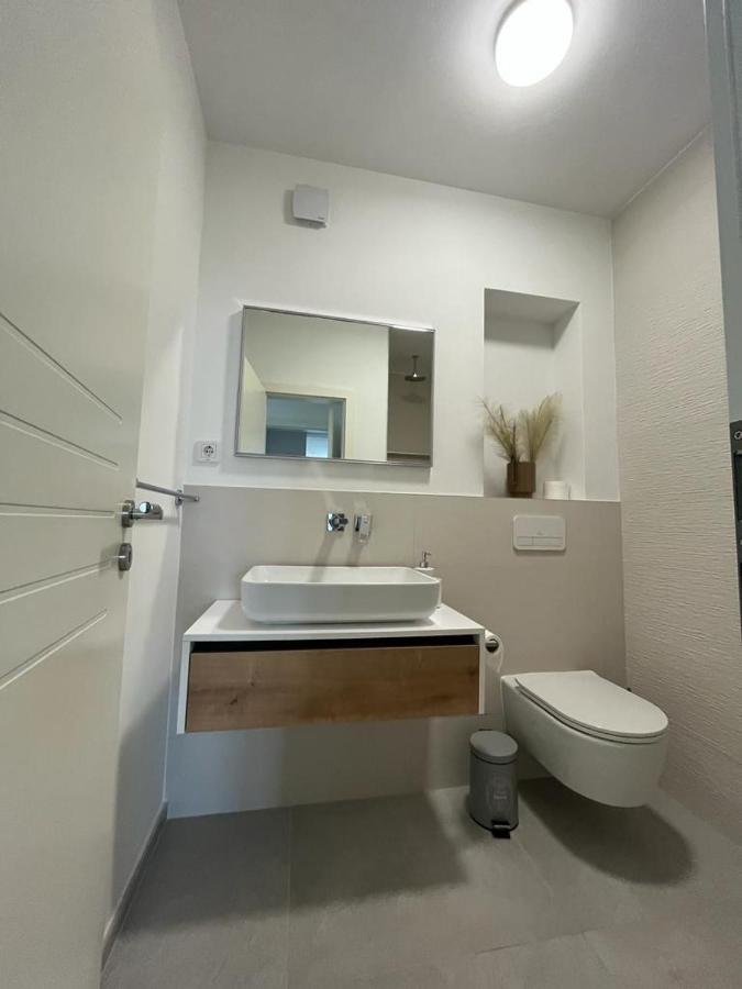Haus Dalmatia With Heated Pool Bibinje